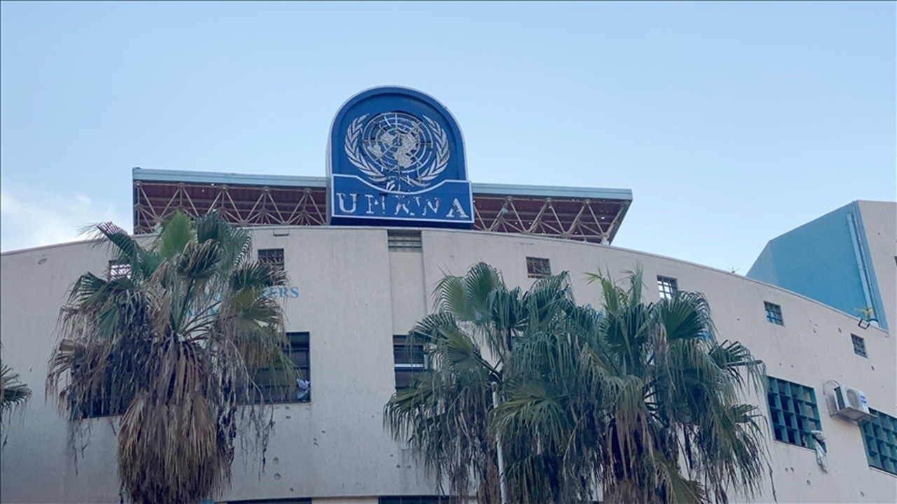 Malezya ve Maldivler’den UNRWA’ya ek maddi destek