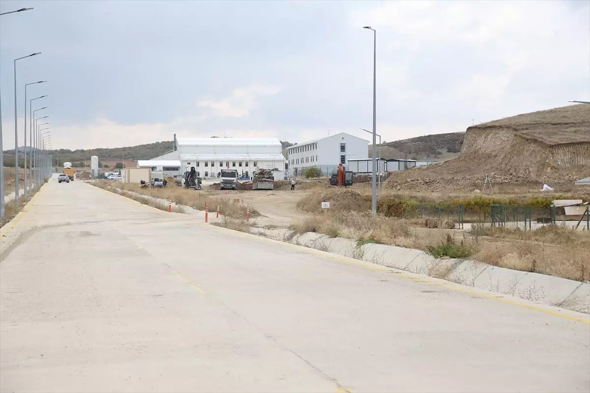 ak parti eskisehir il baskani albayrak nadir toprak elementleri sahasina iliskin konustu aciklamasi p6nxZ7tN.jpg