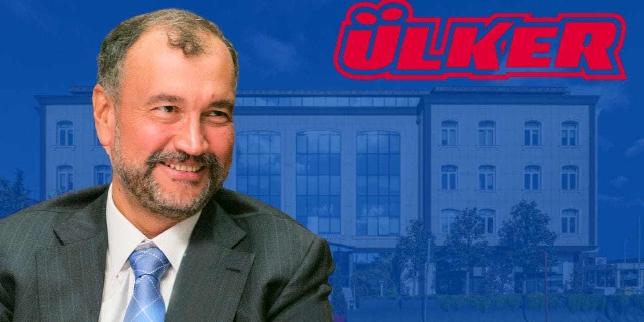 murat ulker anamin evinde oturuyorum tkYjbYOz.jpg