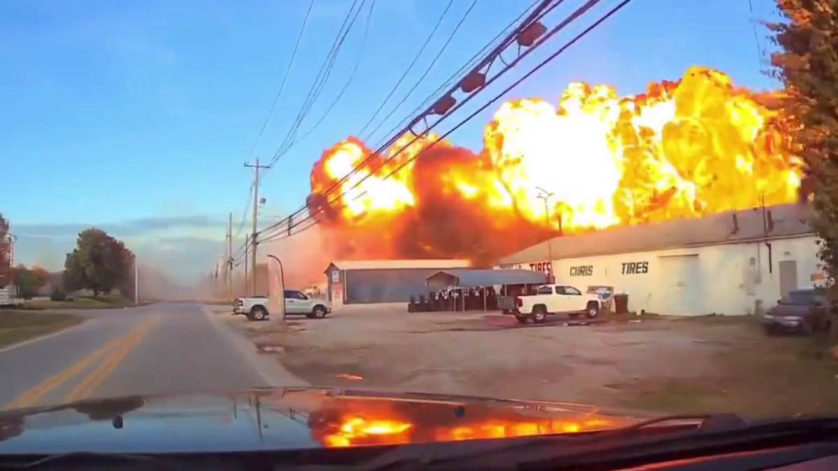 abdde 12 kisinin oldugu ucak kazasinin yeni goruntusu cikti a4RO1PbM.jpg